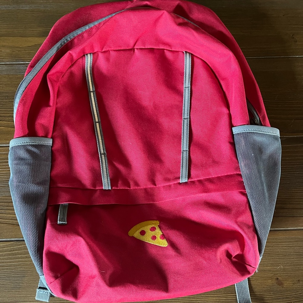 Kids Lands End BackPack with Pizza Embroidery